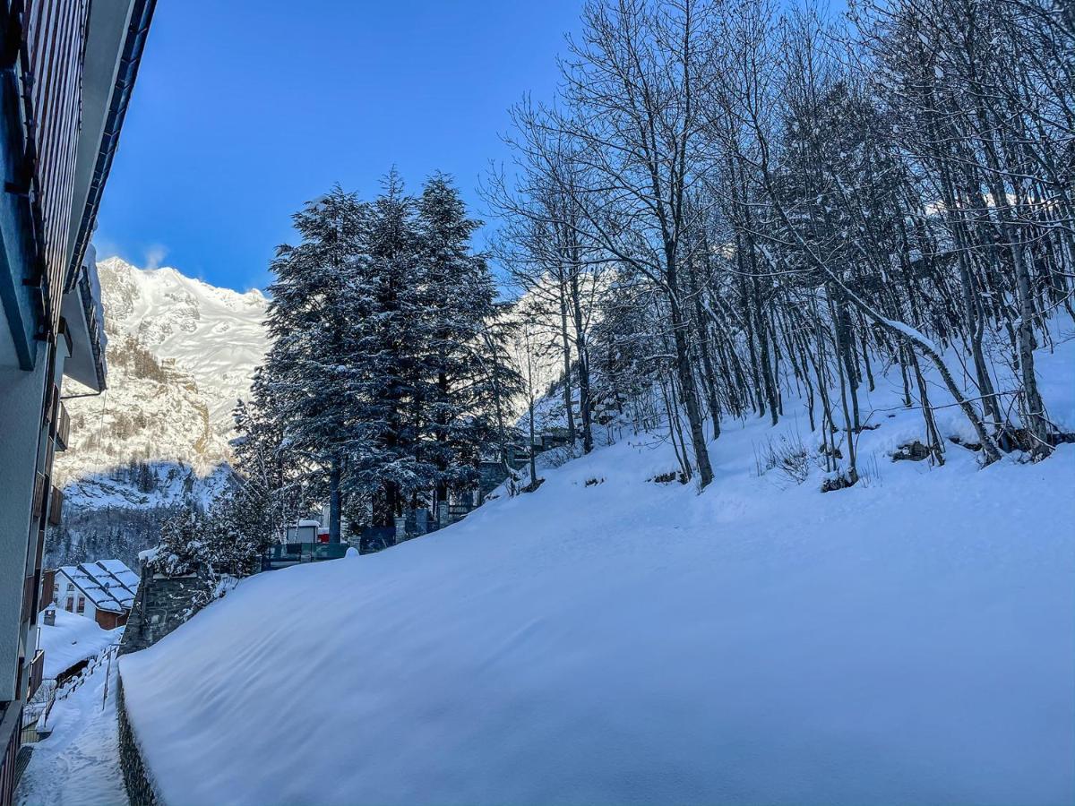 L'Atelier Du Temps - Hemmet Apartment Courmayeur Ngoại thất bức ảnh