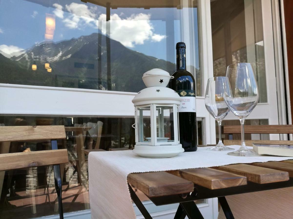 L'Atelier Du Temps - Hemmet Apartment Courmayeur Ngoại thất bức ảnh